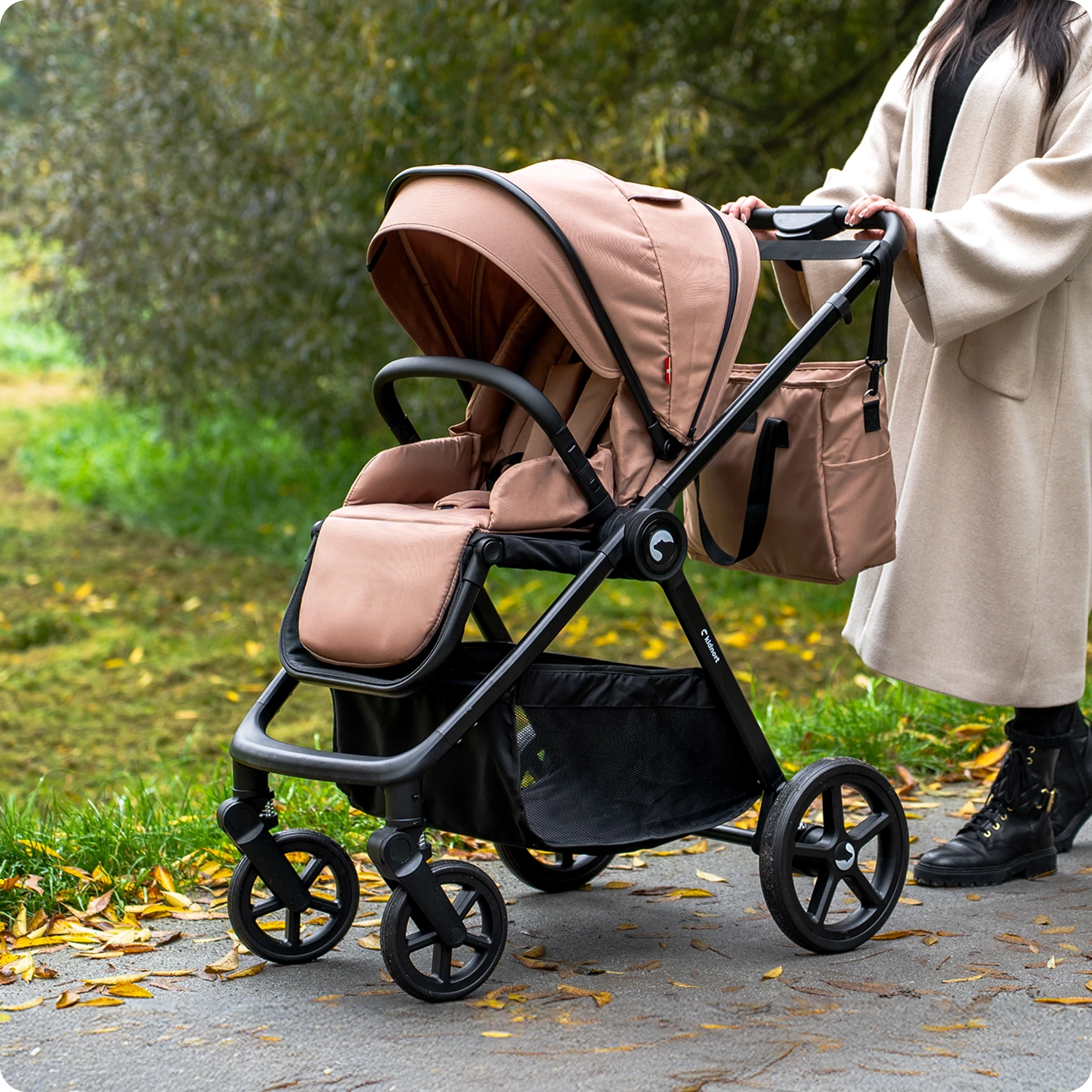 1Wózek spacerowy Älskar Mokka