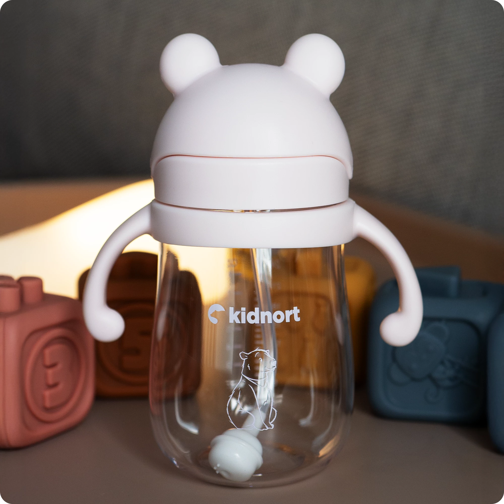 3Bidon ze słomką 240ml Bringebaer różowa, od 6M+